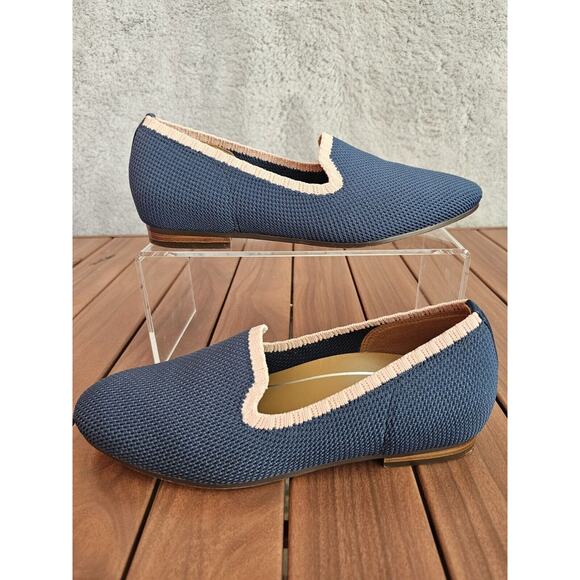 Vionic Womens Willa Knit Blue Casual Flats Size 6 Blue W/ Pink Trim‎ EUC - Picture 1 of 4